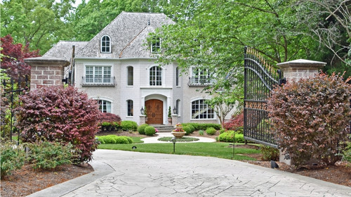 luxury house